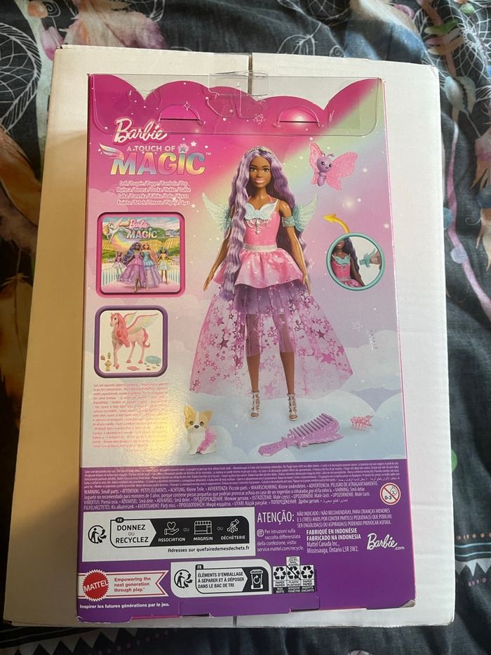 Barbie A Touch of Magic Poupée - photo numéro 2