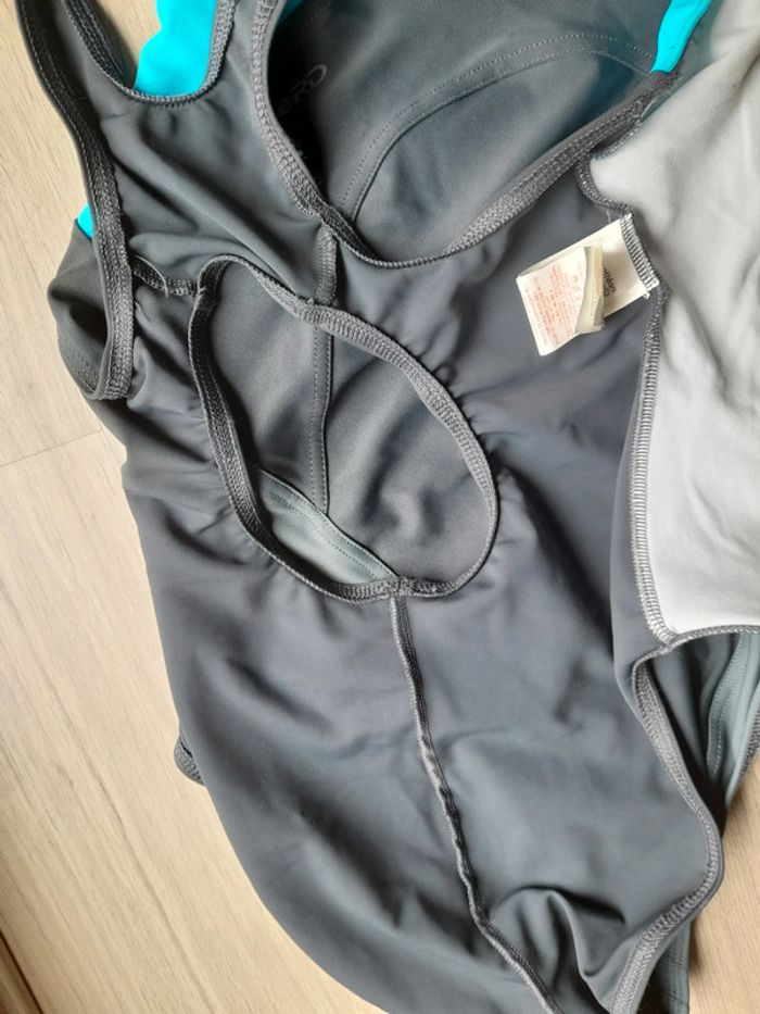 Maillot de bain une pièce - photo numéro 5