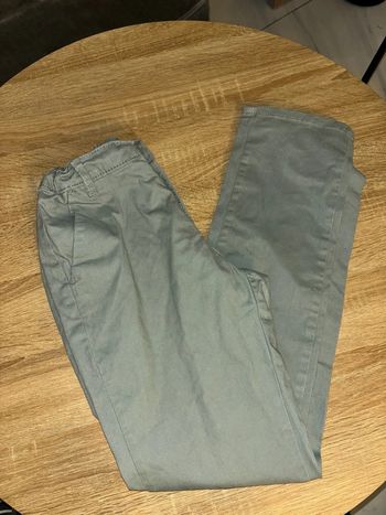 Pantalon kaki garçon 12 ans en très bon état