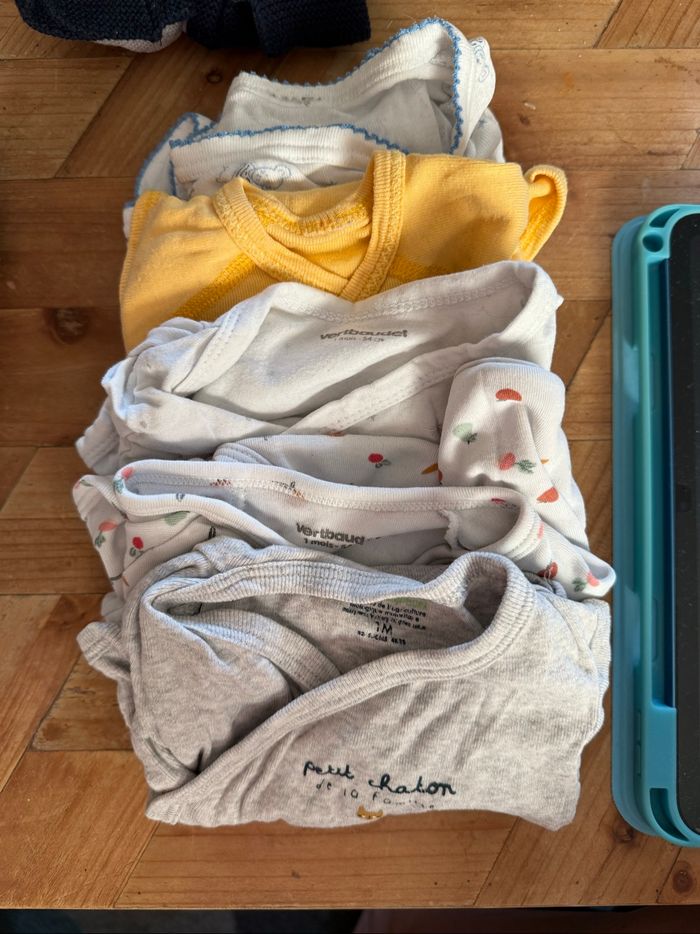 lot de vêtement bébé 1 mois - photo numéro 3