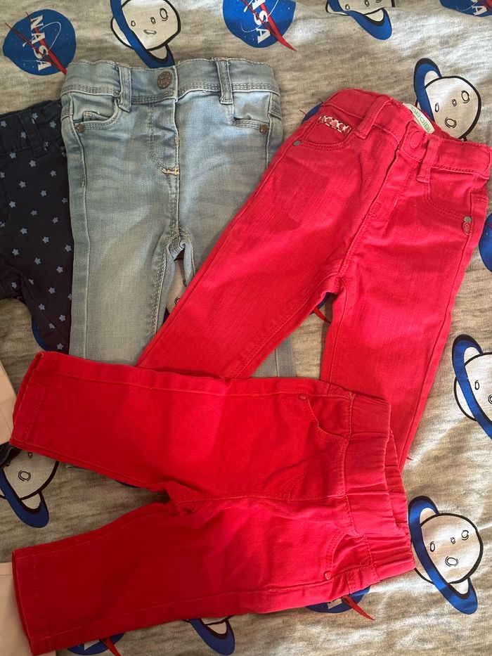 Lot pantalon jeans - photo numéro 3