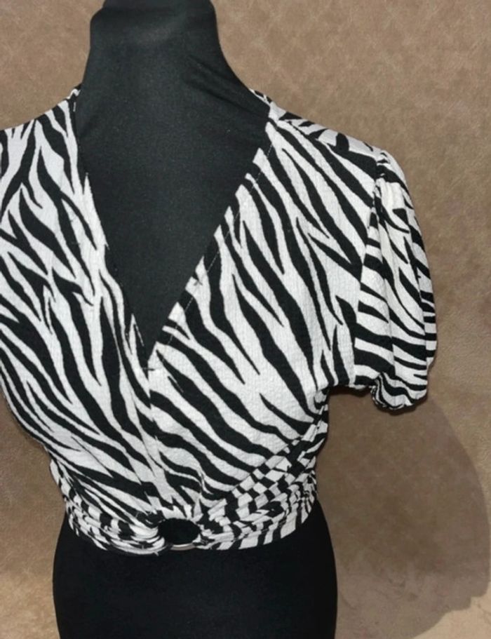 Top court Xxs - photo numéro 3