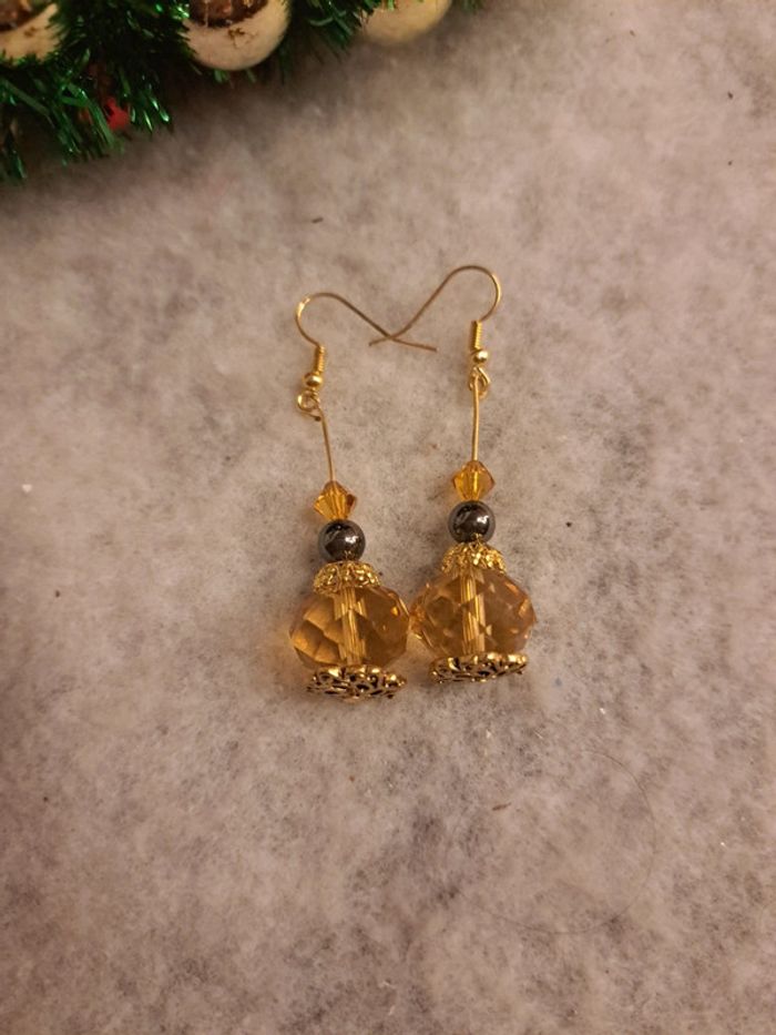 Boucles d'oreilles pendante chic doré orange - photo numéro 4