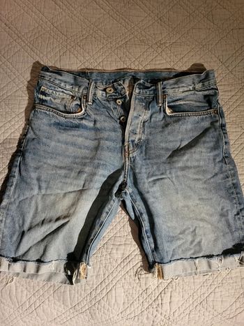 Bermuda jean