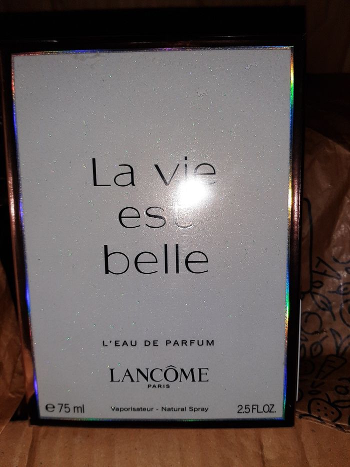 La vie est belle - photo numéro 2