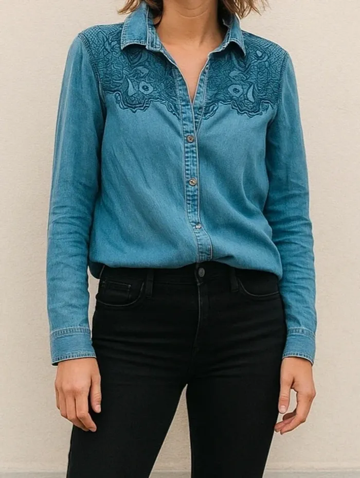 Chemise en jean avec broderie – Taille 38 - État neuf