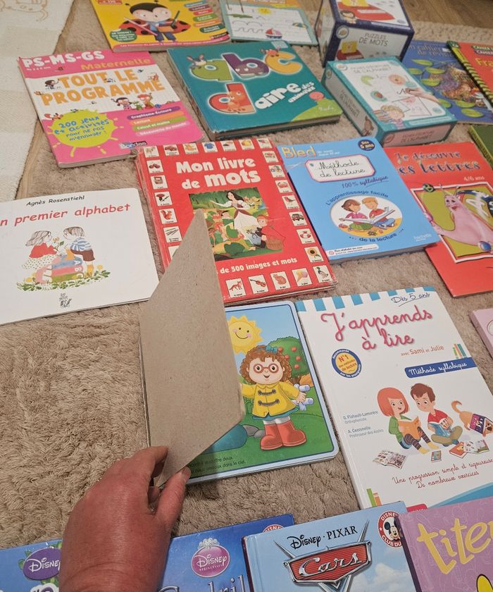 Lot de livres et jeux d'apprentissage. - photo numéro 4