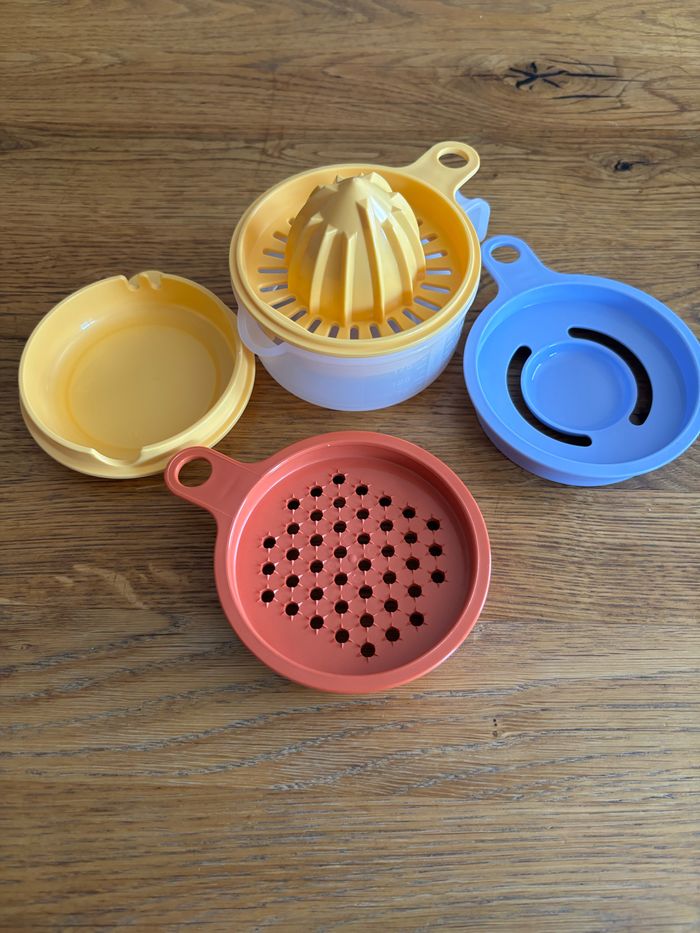 Set en 1 Tupperware neuf - photo numéro 2
