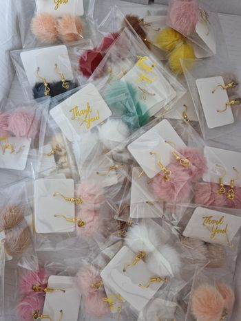 28 paires de boucles d'oreilles fantaisie