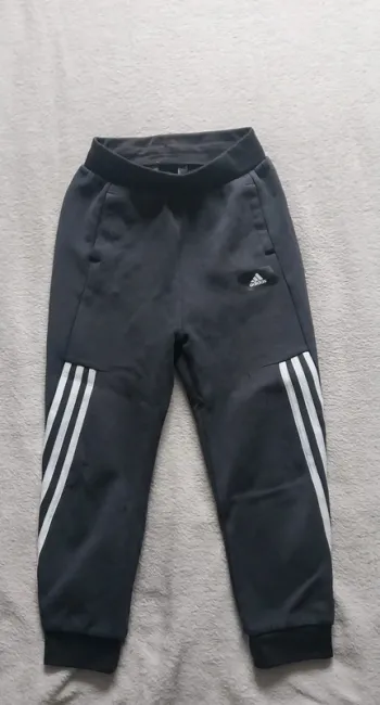 Jogging adidas 9/10 ans