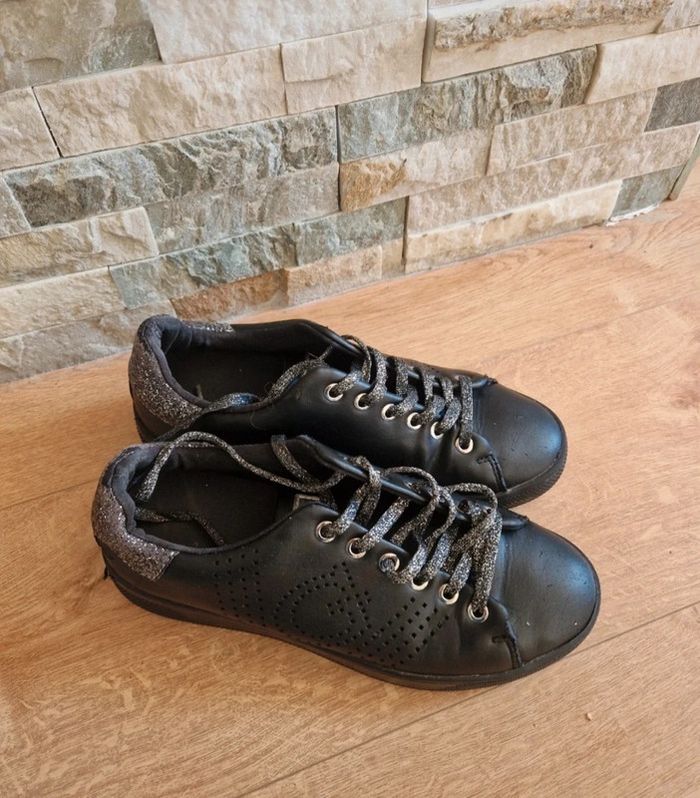 Basket Guess 👟 - photo numéro 2