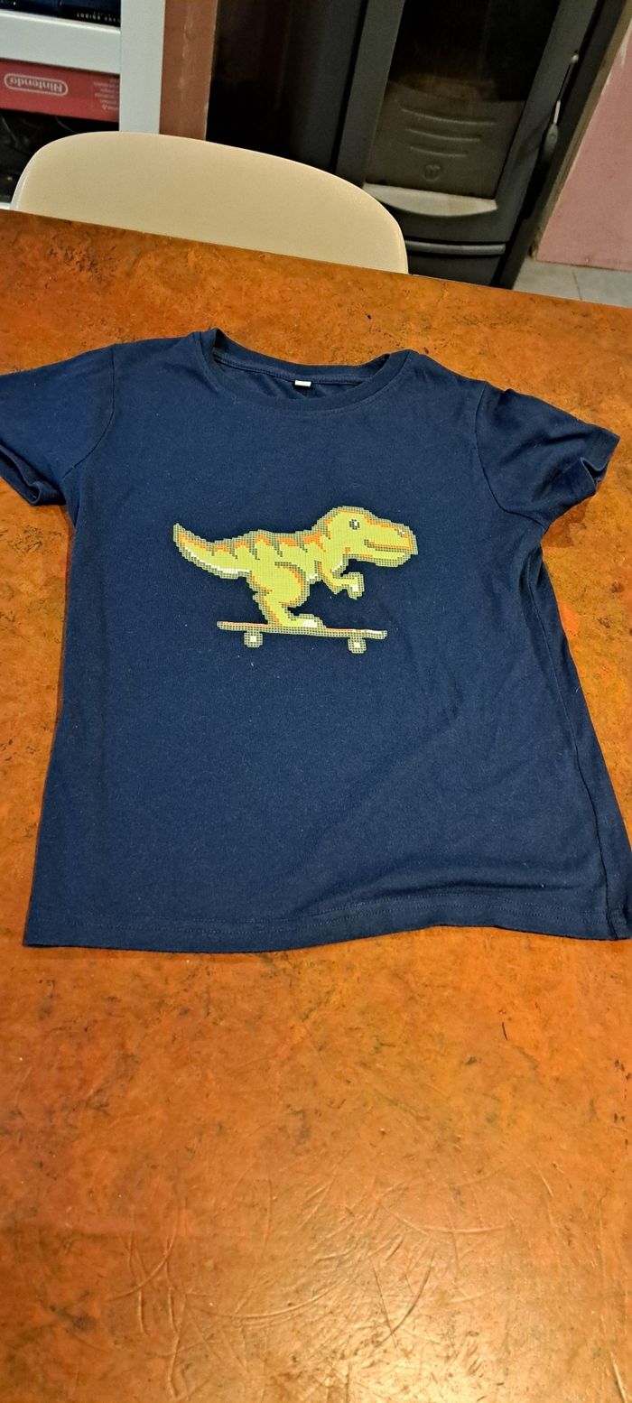 Lot T-shirt garçon 8ans - photo numéro 3