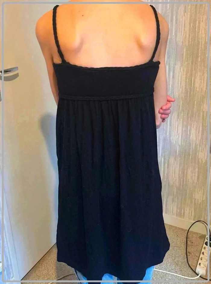 Robe  taille  xs/34  marque H&M - photo numéro 3