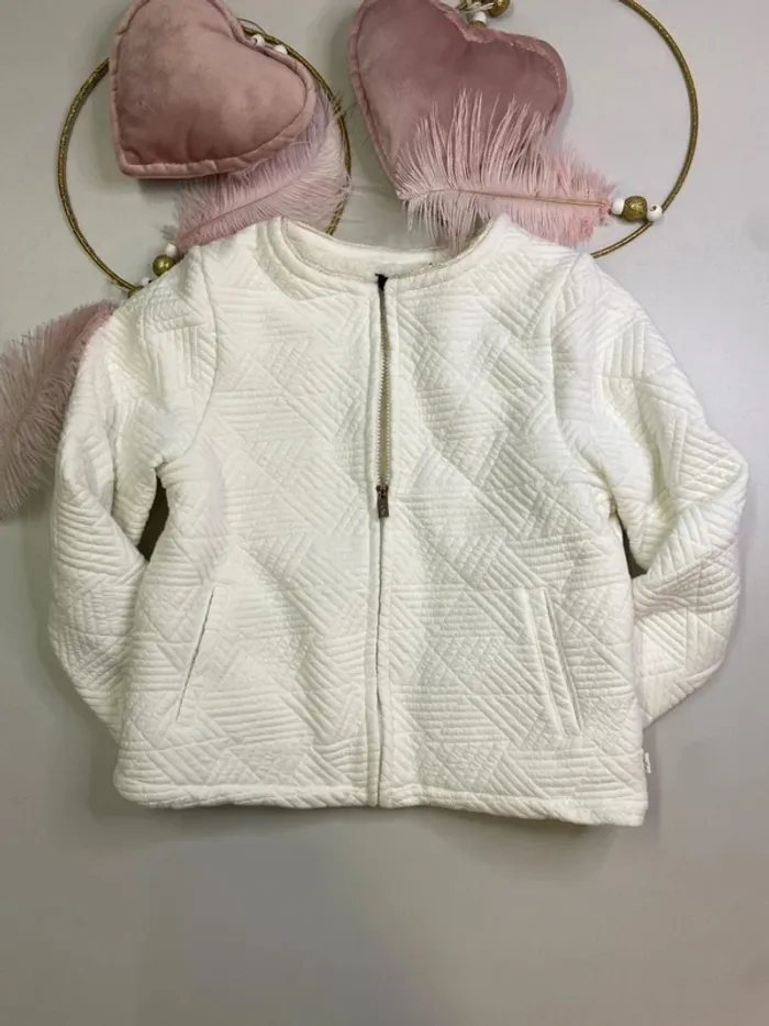 Veste fourrée fille (neuf) - Taille 5 ans - photo numéro 3