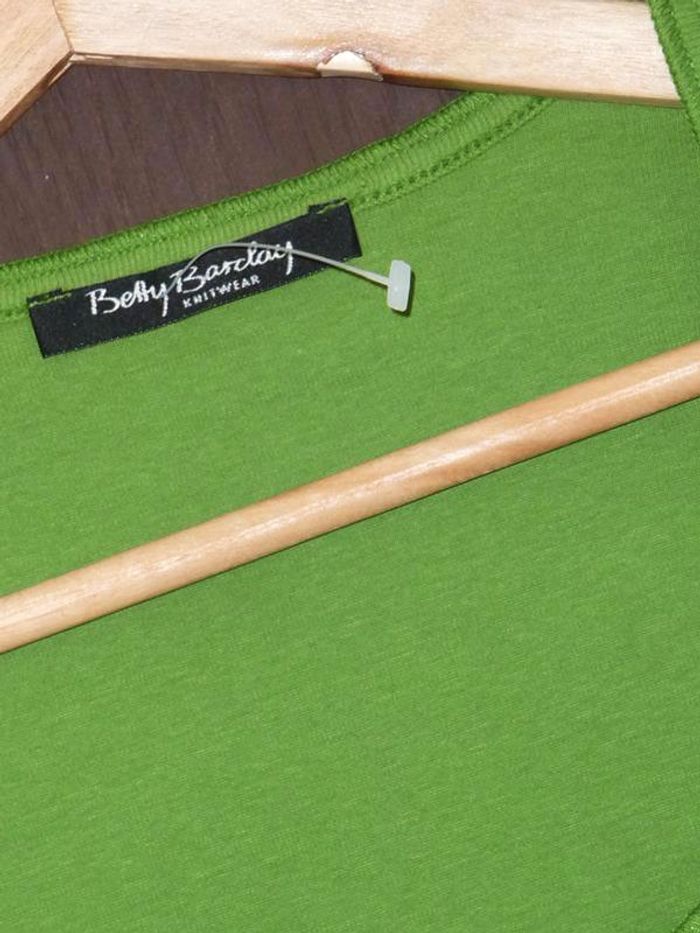 T-shirt " Betty Barclay " (T. 46) - Neuf avec étiquette - photo numéro 2