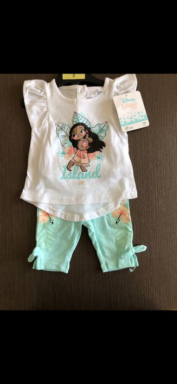 Ensemble tee shirt pantacourt fille vaiana disney 60 cm 3 mois
