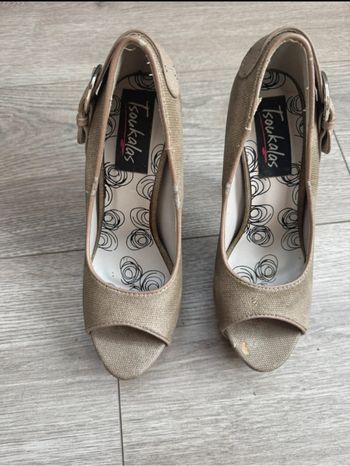Escarpins ouverts kaki clair taille 35