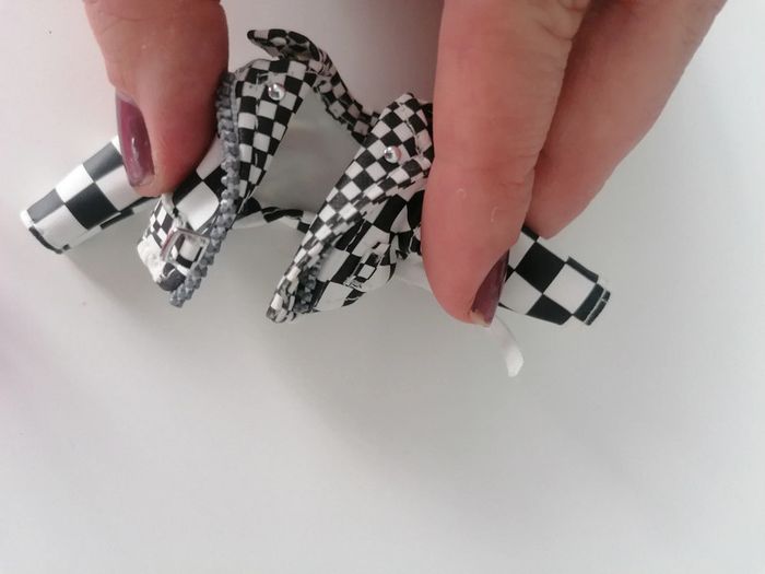 2 vêtements Barbie 👧🏻 - photo numéro 8