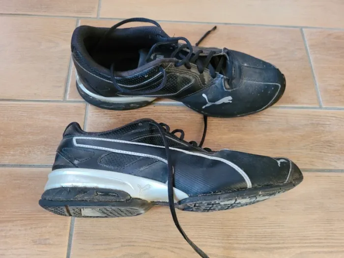 Baskets Puma noir - Pointure 44 - photo numéro 4