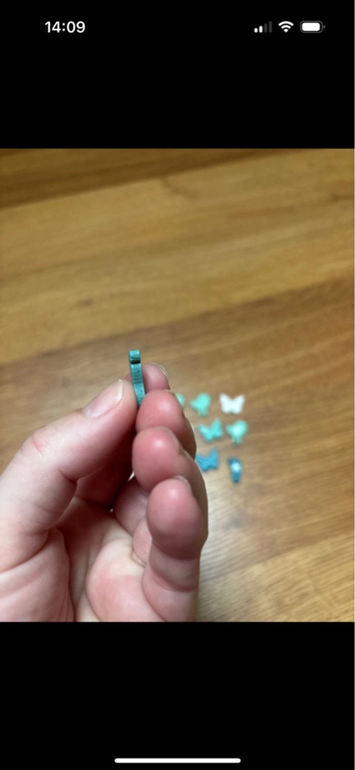 Décoration pied/ oiseau/ papillon pour création neuf - photo numéro 5