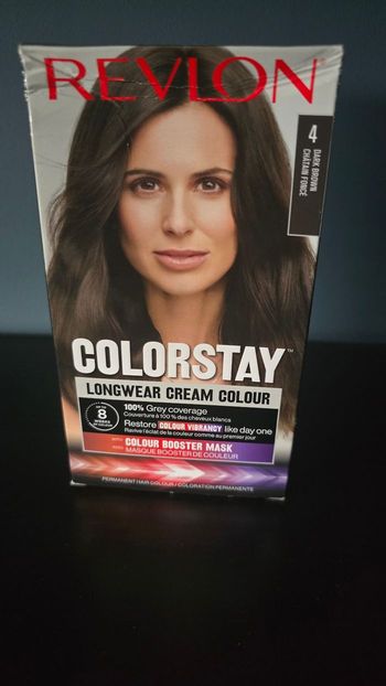Revlon coloration colorstay châtain foncé