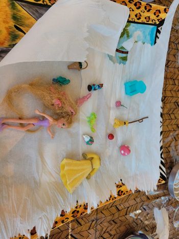 Gros lot accessoires disney petit poupée