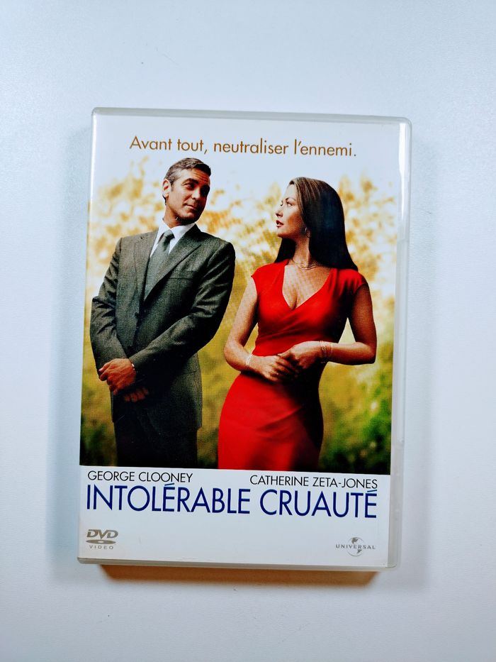 📀 Intolérable Cruauté – Comédie romantique signée les frères Coen 💼❤️ - photo numéro 1