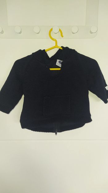 Pull capuche petit bateau 1 moi's
