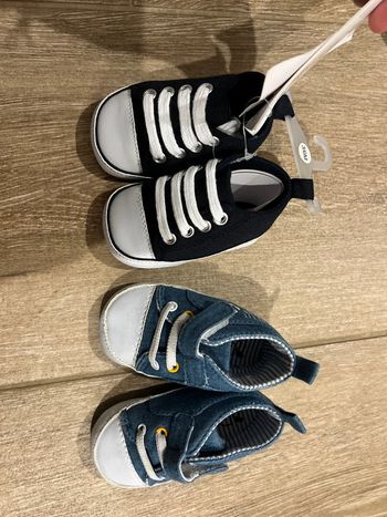 2 paires chaussures bébé 3/6 mois kiabi gemo