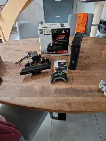 Console xbox 360 édition forza 3 en boite