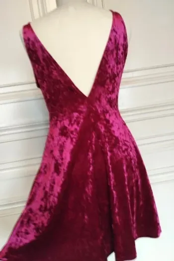 Robe Preppy Panne de Velours Décolleté Dos TS/M