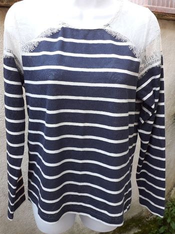 Tunique marinière épaules dentelle