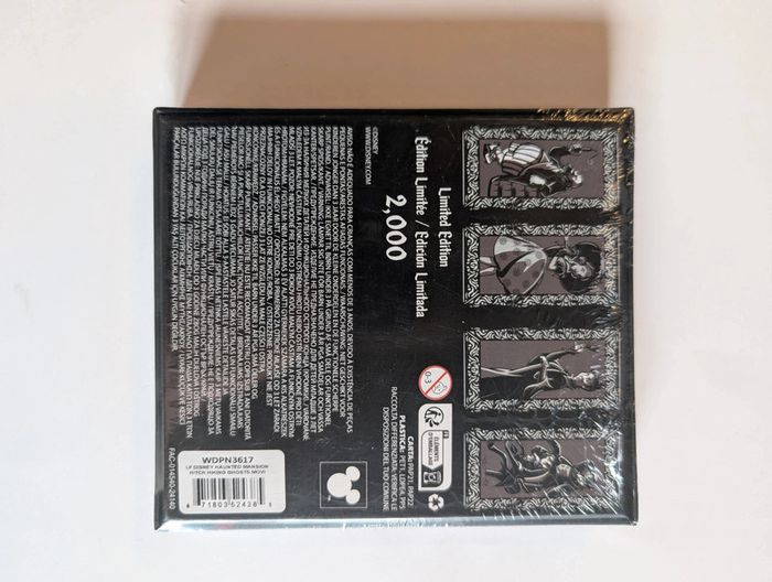 Loungefly pin's : Haunted Mansion "Le Manoir Hanté" - photo numéro 2