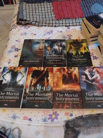 Romans Lot The Mortal Instruments La Cité des Ténèbres 1 à 5 + Origines 1 2 Cassandra Clare