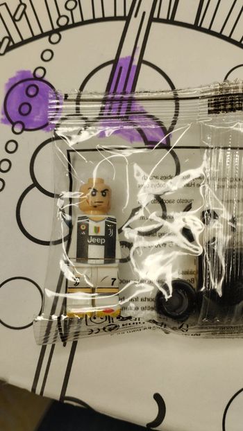 Personnage type Lego football neuf Cristiano Ronaldo CR7 Juventus Turin