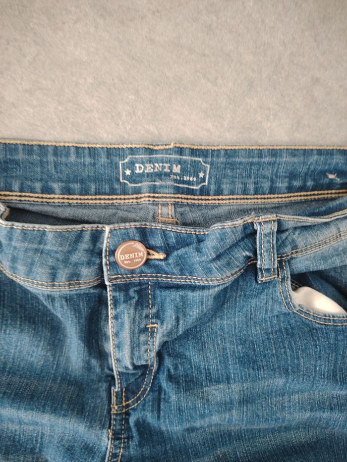 Jean denim stoned femme taille 44 tbe - photo numéro 2