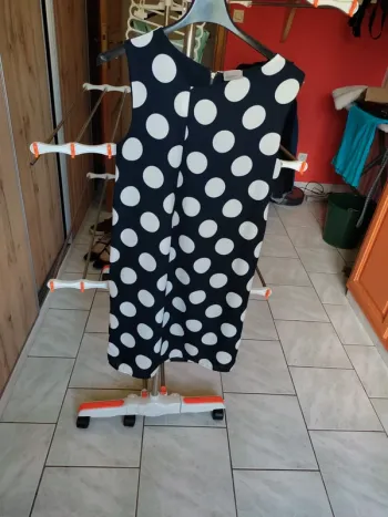 Robe marine à pois blanc vera Moda S