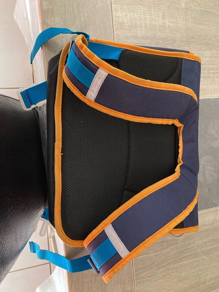 Cartable Naruto pour CP - photo numéro 2