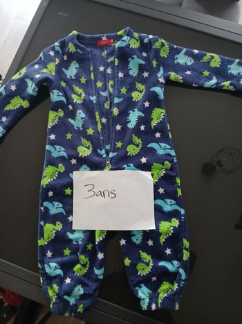 Combinaison pyjama