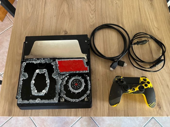 Ps4 slim sans capot