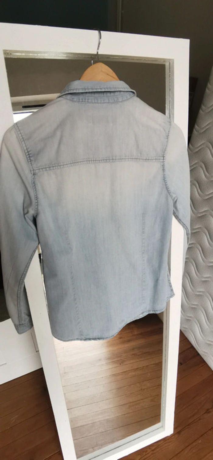 Chemise en jean taille S - photo numéro 5