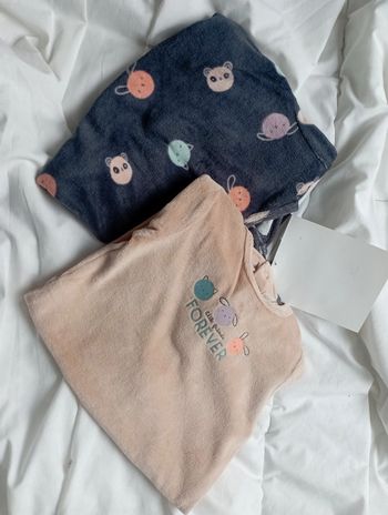 Lot 2 pijamas velours multicolore 6 mois Tex neuf 10€