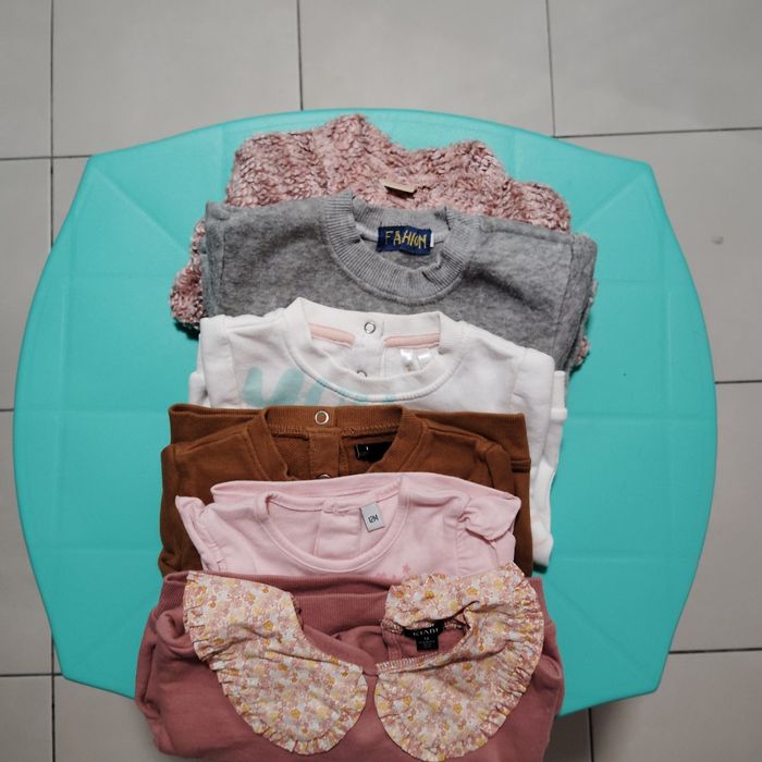 Lot de 6 pulls hiver 12 mois
