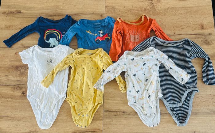 Lot vêtements bébé garçon 12 mois – 53 pièces - photo numéro 3