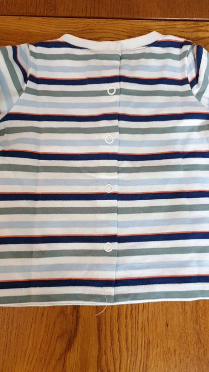 Tee shirt 6 mois - photo numéro 4