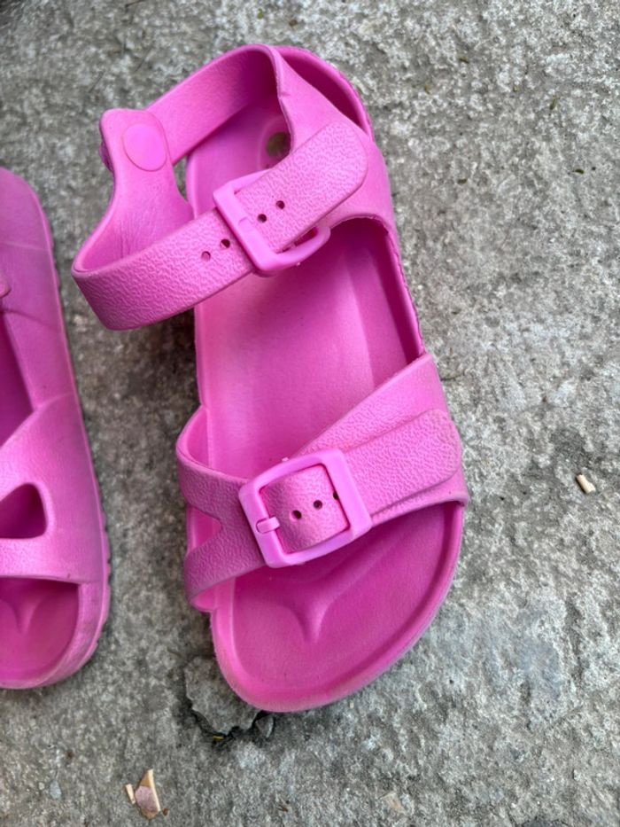 Sandales fille taille 31 - photo numéro 3