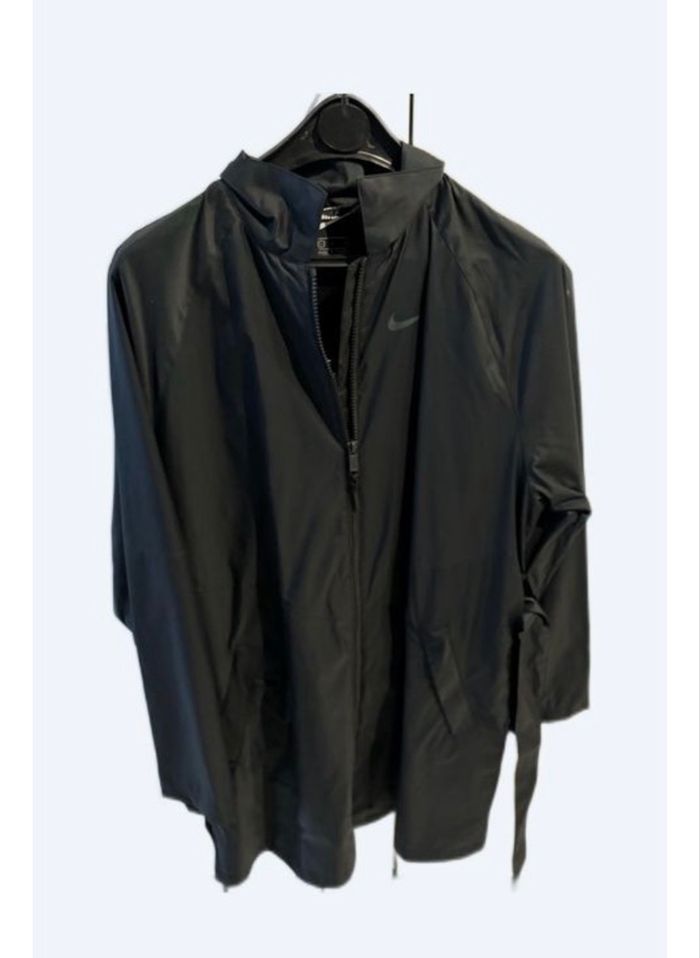 Manteau fin  Nike neuf - photo numéro 8