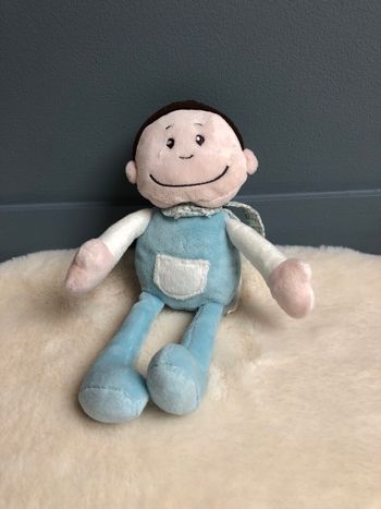 Doudou poupée petit garçon bleu bandana - Kimbaloo