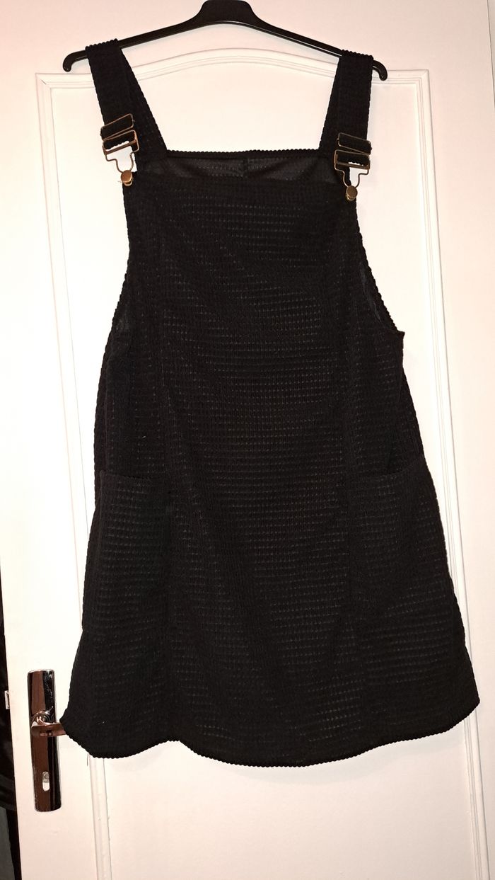 Robe à bretelle - photo numéro 3