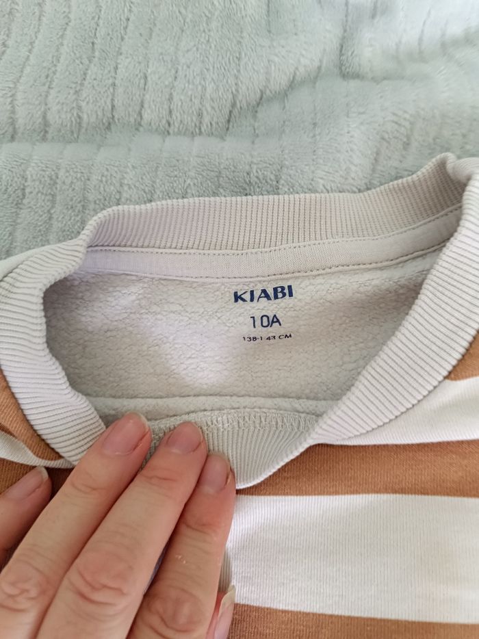 Sweat Kiabi 10 ans - photo numéro 3